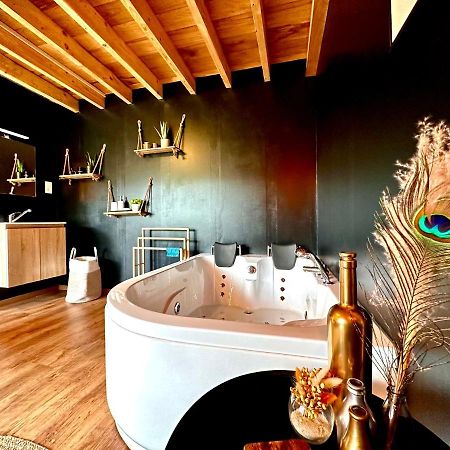 Hour House - Esc'Appart Houyet Ngoại thất bức ảnh