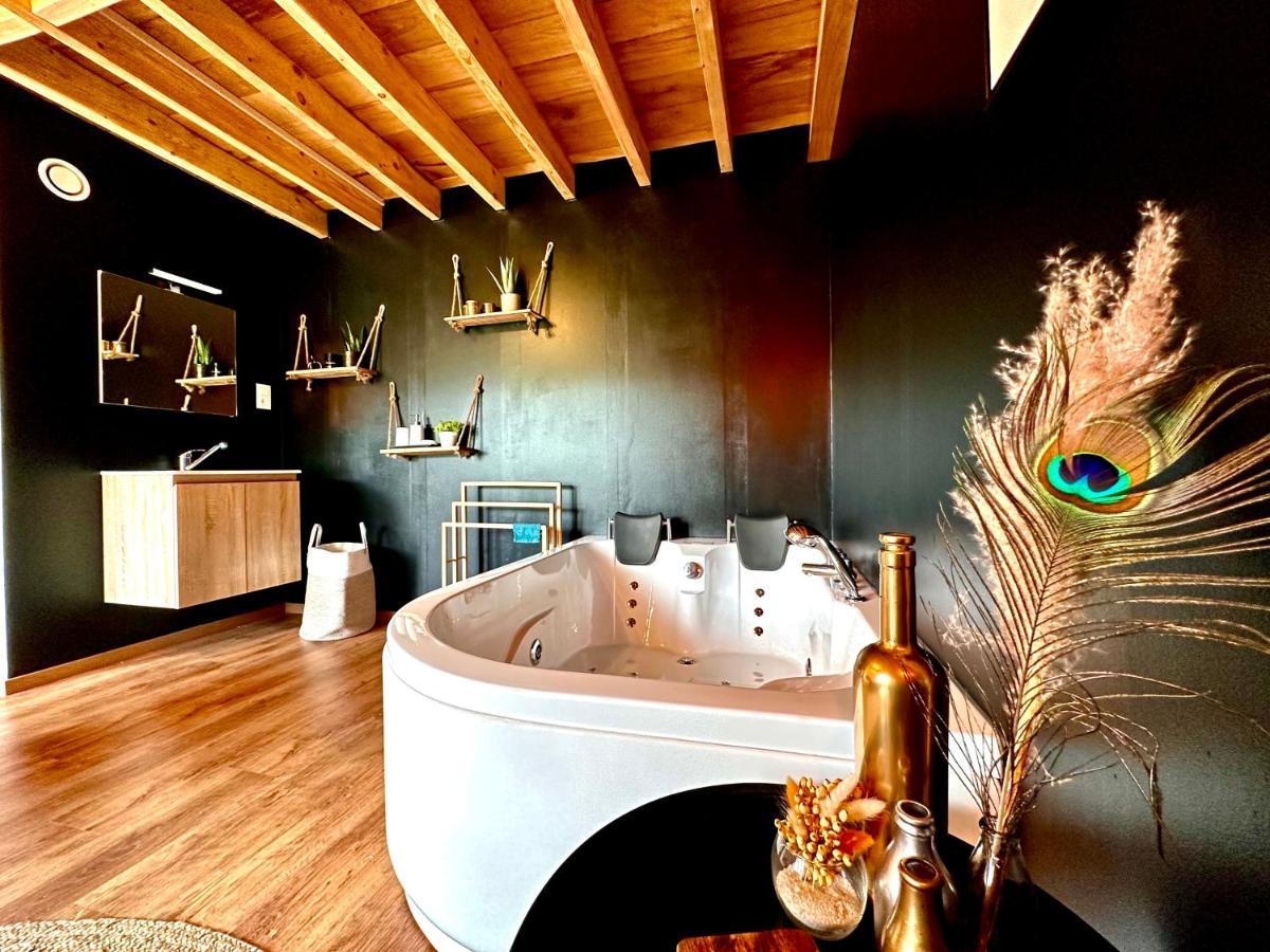 Hour House - Esc'Appart Houyet Ngoại thất bức ảnh
